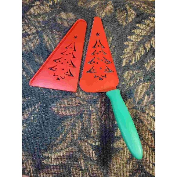 Christmas Pie Slicer/Server - Picture 3 of 5